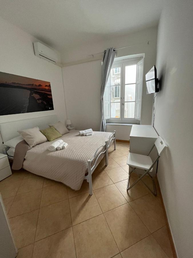 Ferienwohnung Sky Moon Cagliari Centro Vista Mare Exterior foto